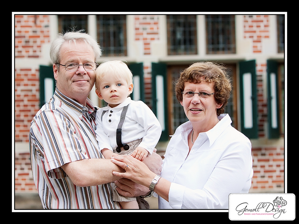 babyfotograf-fotograf-hamburg-berlin-familienfotos-10 Familienfotograf Fotograf Hamburg Berlin Fotoshooting Babyfotos