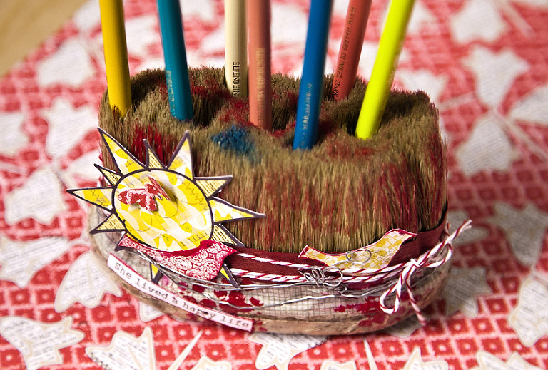 MixedMedia Project Idea Stiftestaender Penholder Geschenkidee